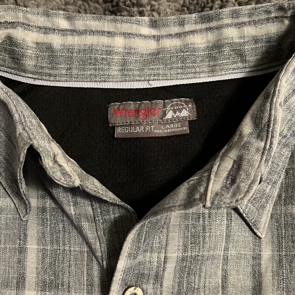 š„WRANGLER GREY CAMPING OUTDOOR FLANNEL - Picture 2 of 5